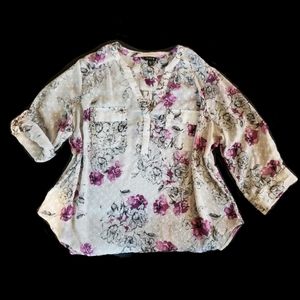 Sz 00 Torrid Purple floral Top / Blouse